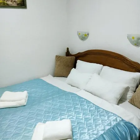 Historic Charm And Modern Comfort *